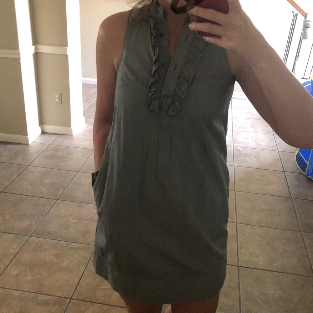 Gap ruffle dress WITH POCKETS